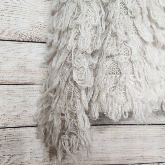 ASTR The Label Short Shaggy Loop Knit Cardigan Beige Sweater Size S Wool Blend - Picture 13 of 16
